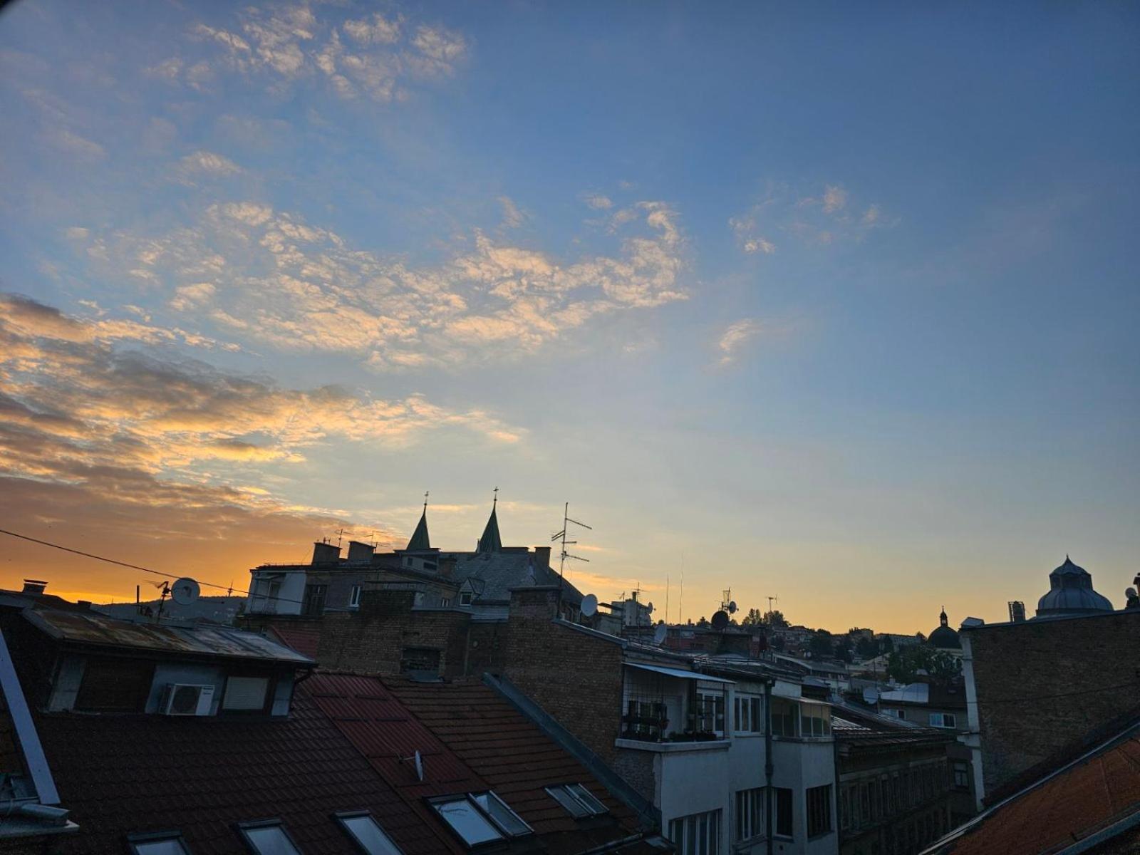 Leopold Chillout Hostel Sarajevo Ngoại thất bức ảnh